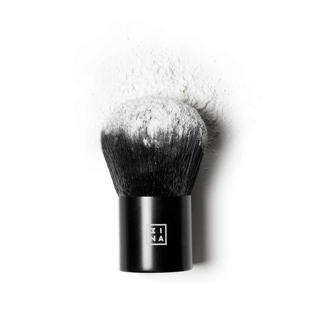 3INA Makeup | The Kabuki Brush | Vegan
