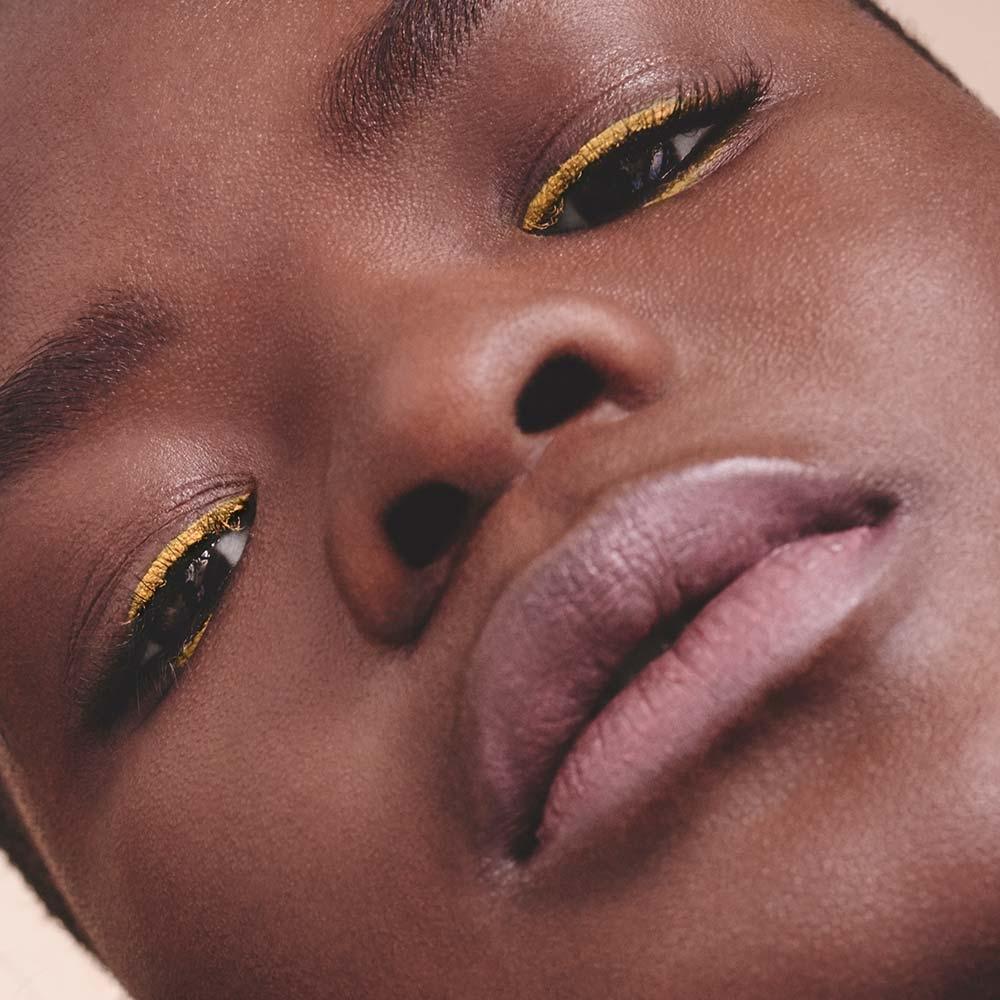 3INA Makeup | The Eyeliner Pencil 612 Yellow